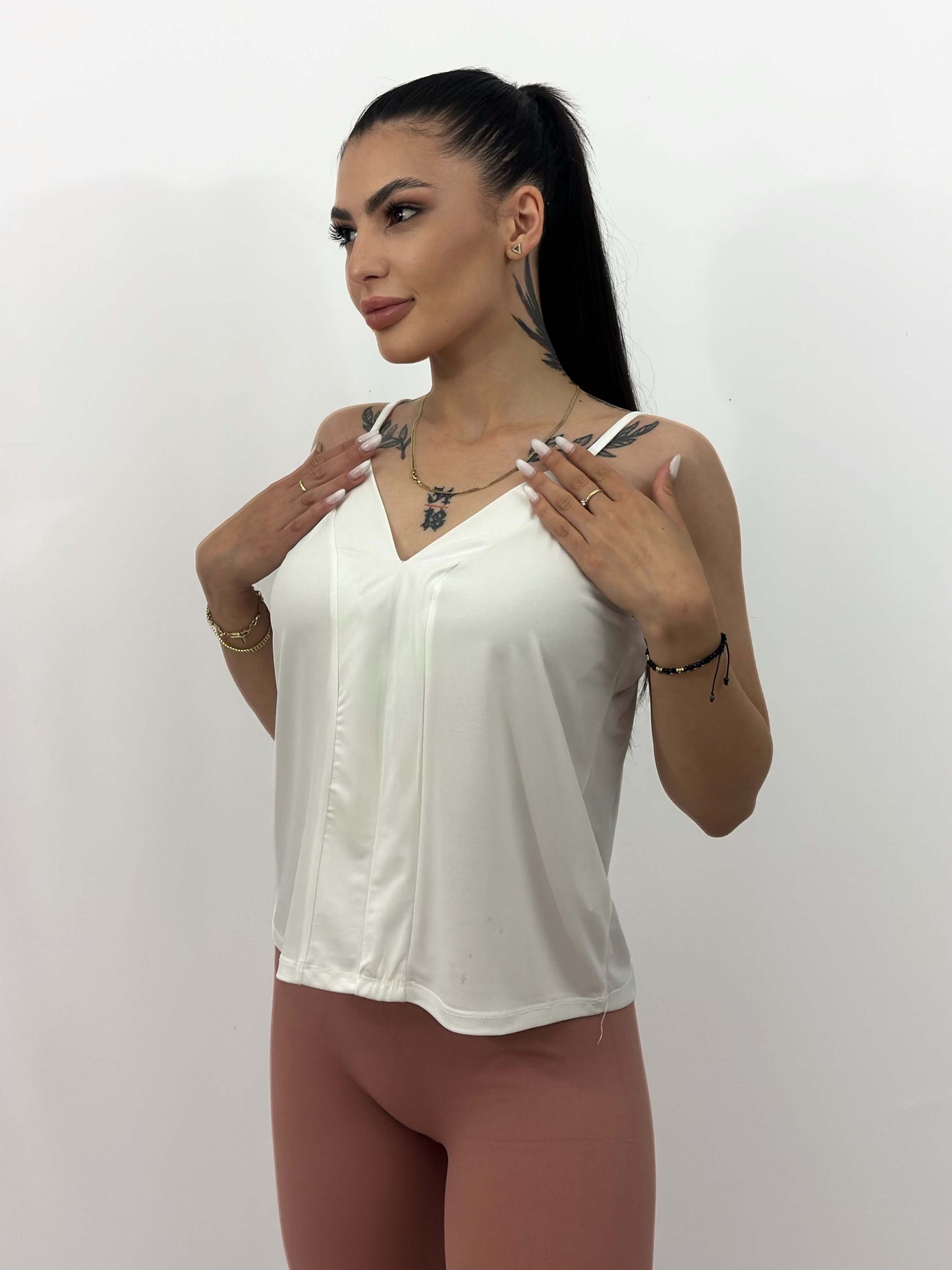 Maieu alb de vară