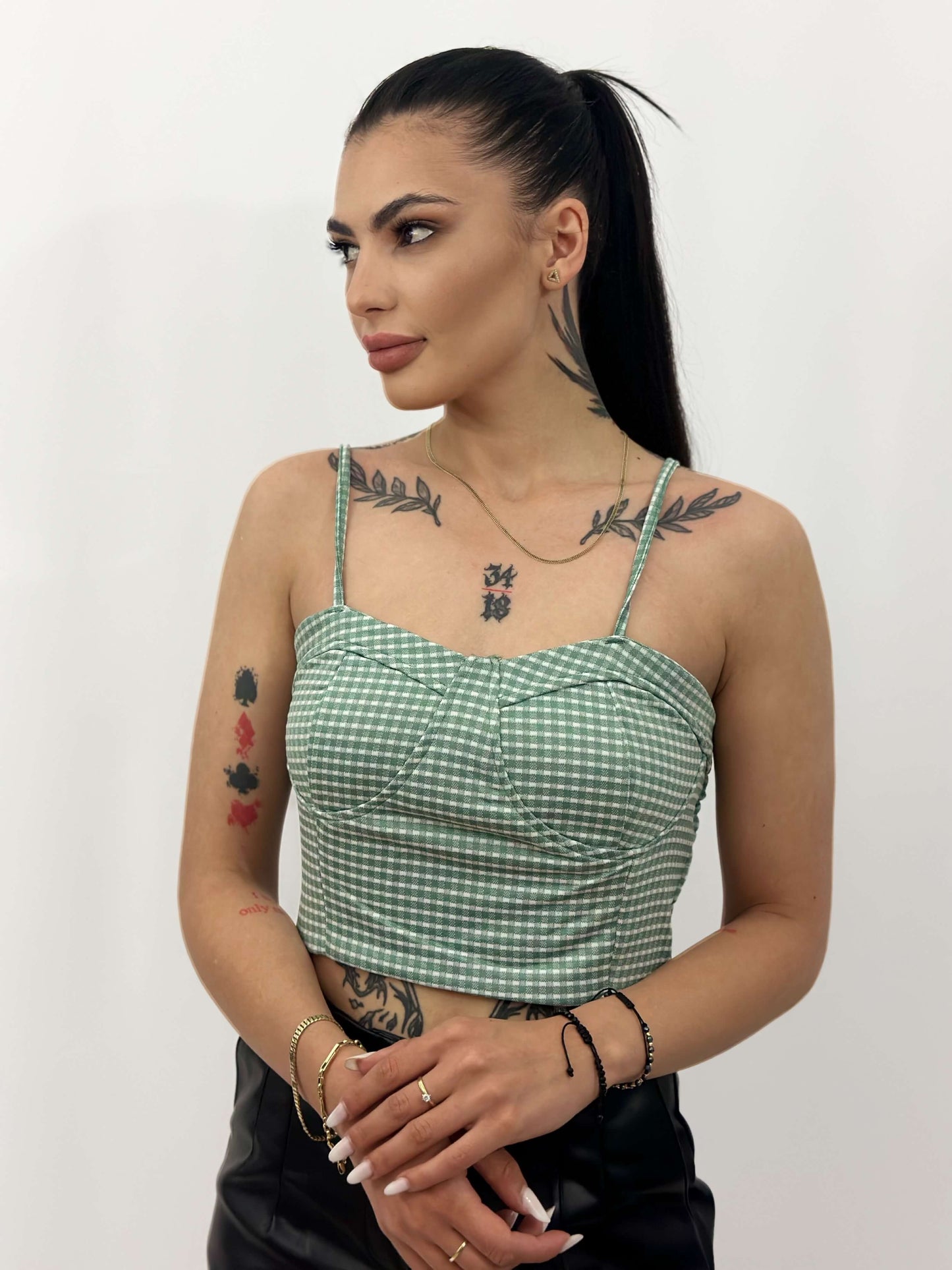 Bustieră verde în carouri din bumbac și poliester – stil retro, confort modern